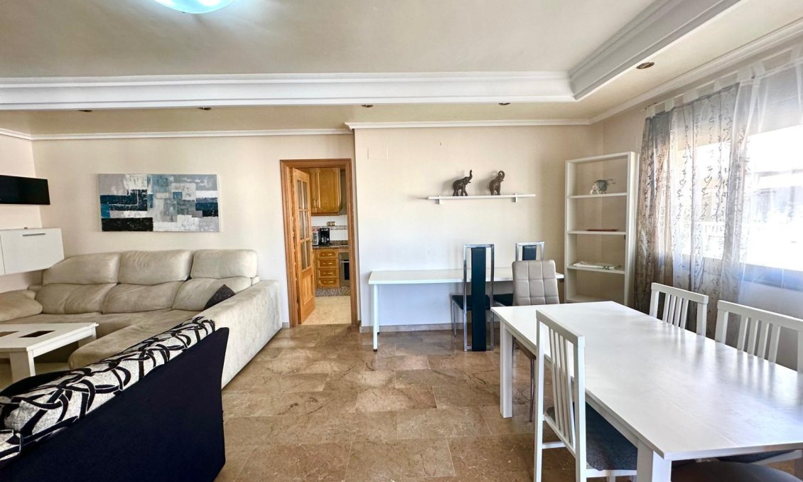 Revente - Appartement -
Torrevieja