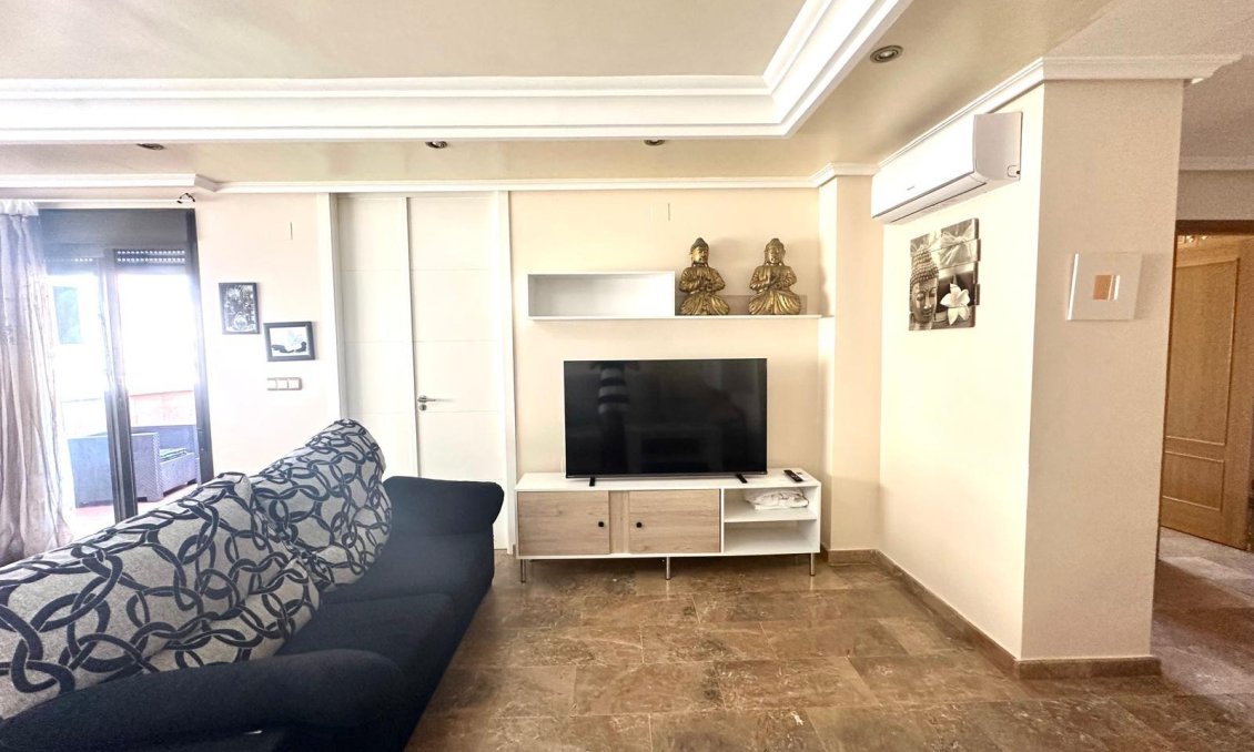 Revente - Appartement -
Torrevieja