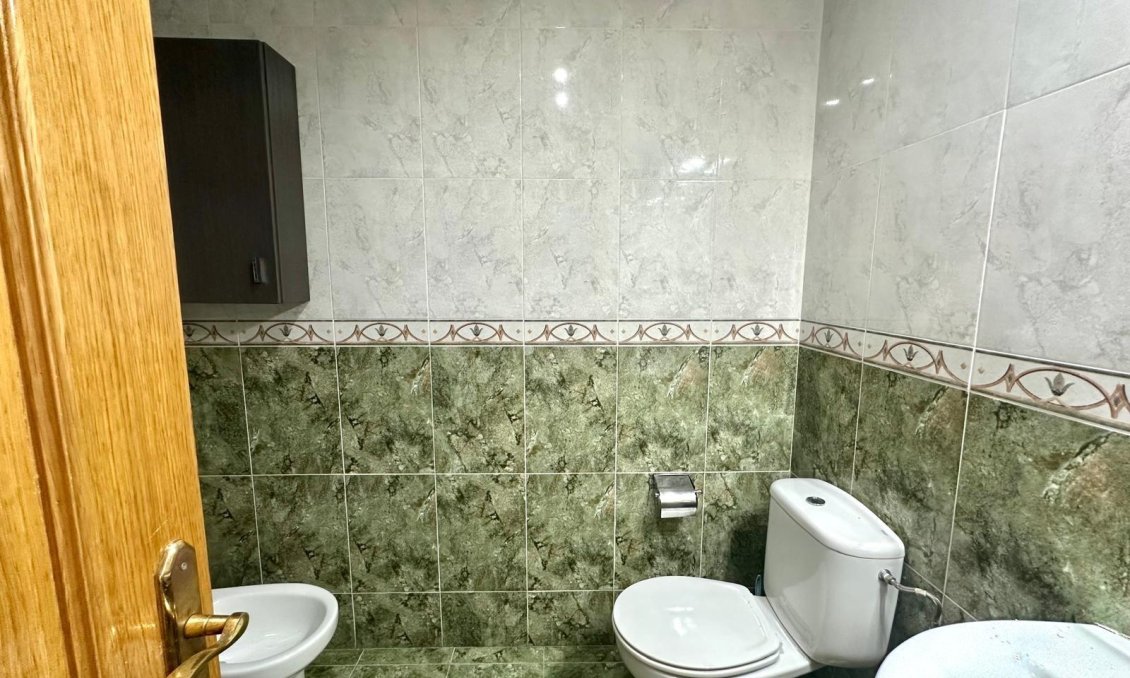 Revente - Appartement -
Torrevieja
