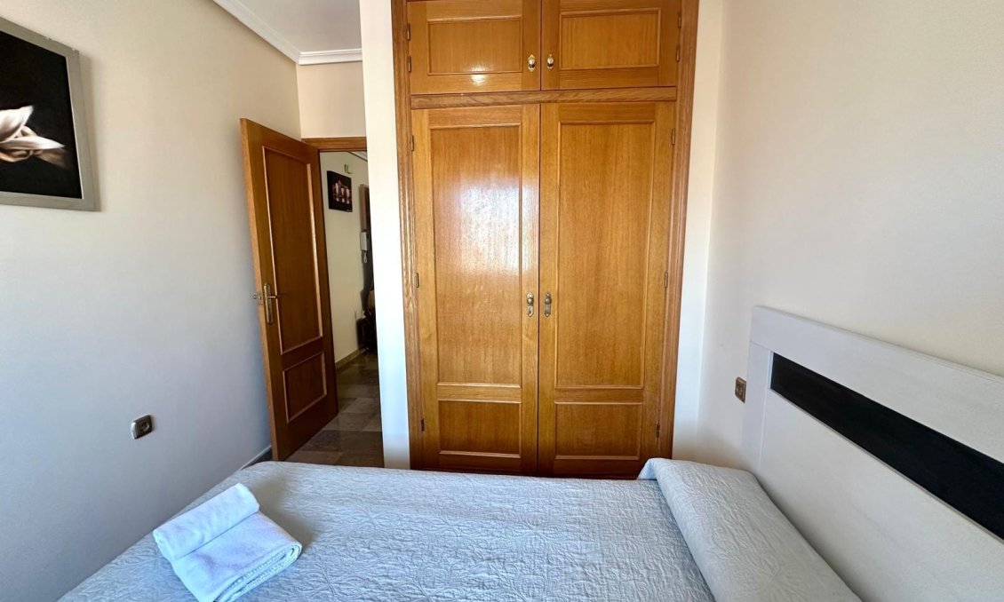 Revente - Appartement -
Torrevieja
