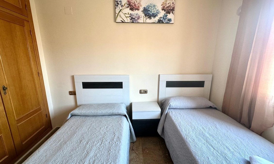 Revente - Appartement -
Torrevieja