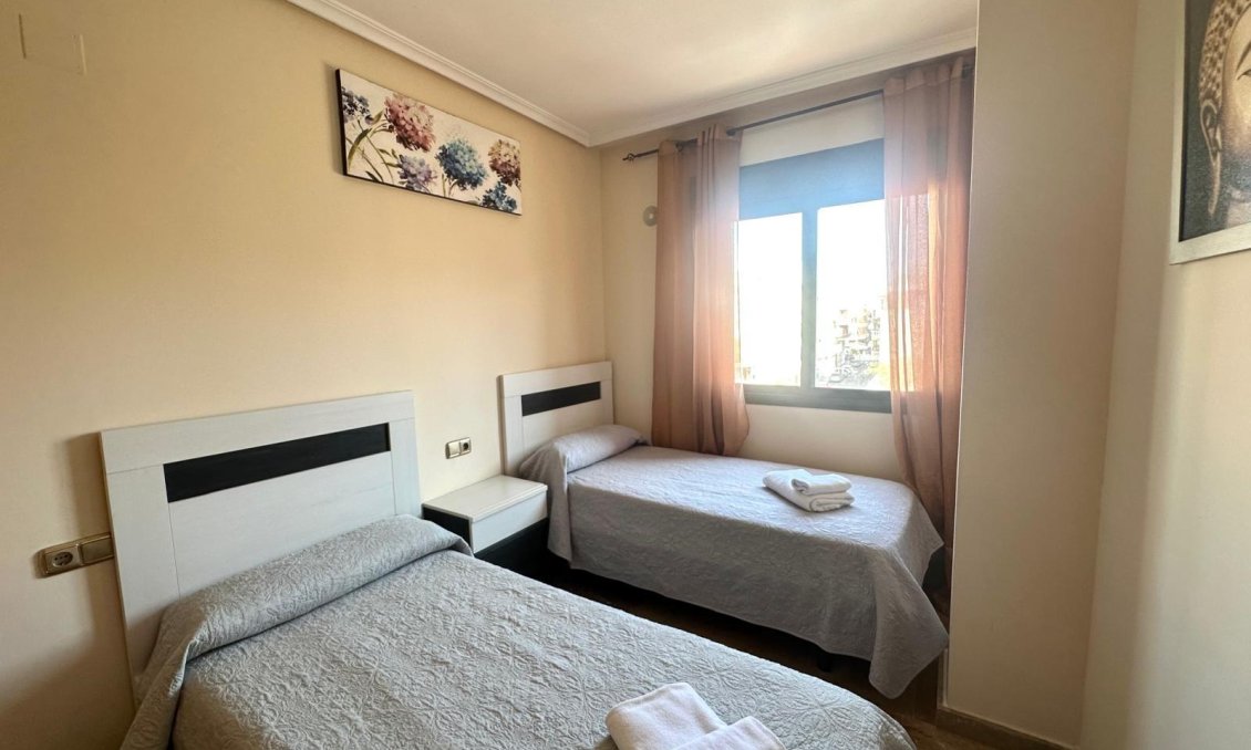 Revente - Appartement -
Torrevieja