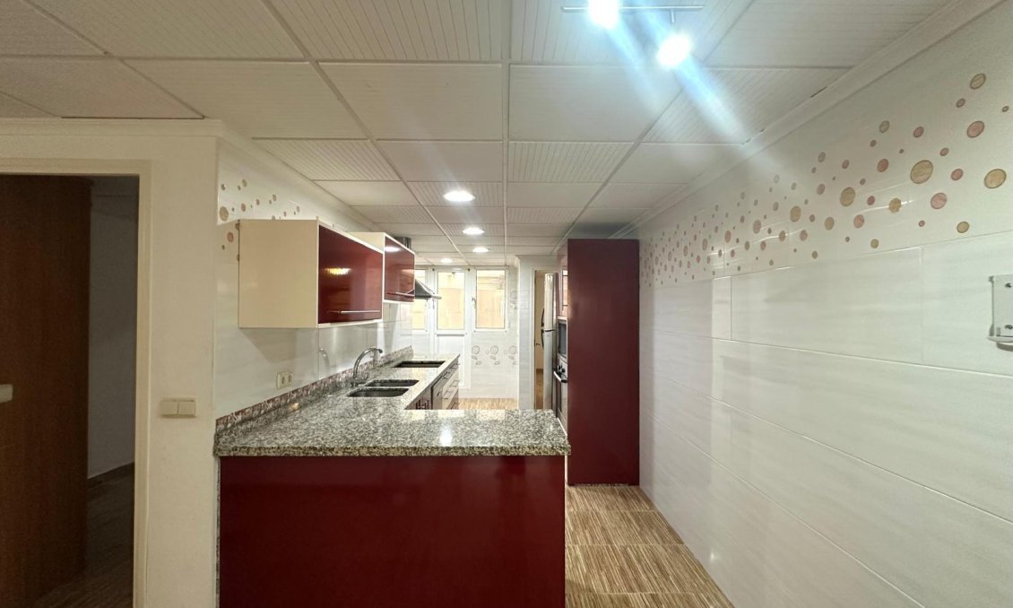 Segunda mano - Apartamento -
Torrevieja - Playa del Cura
