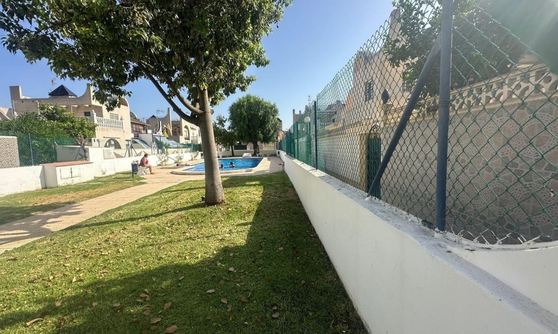 Segunda mano - Town House -
Torrevieja - Carrefour