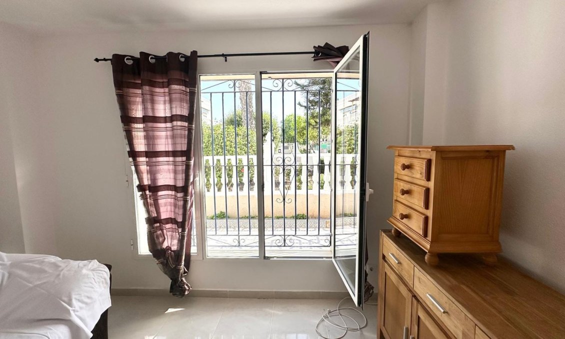 Segunda mano - Town House -
Torrevieja - Carrefour