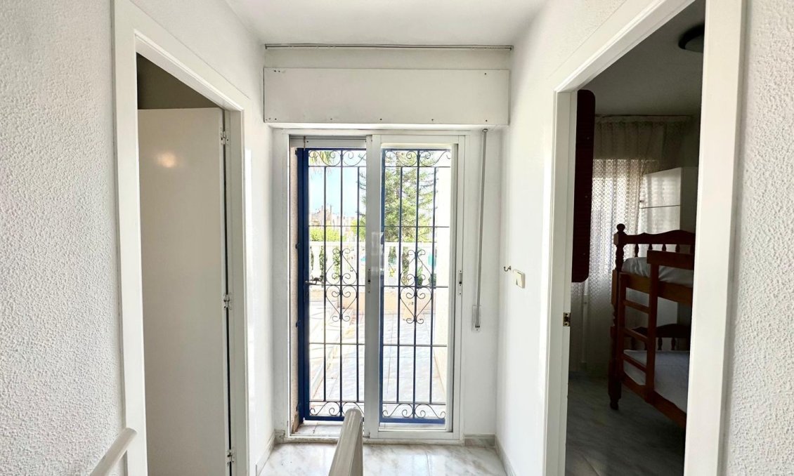 Segunda mano - Town House -
Torrevieja - Carrefour