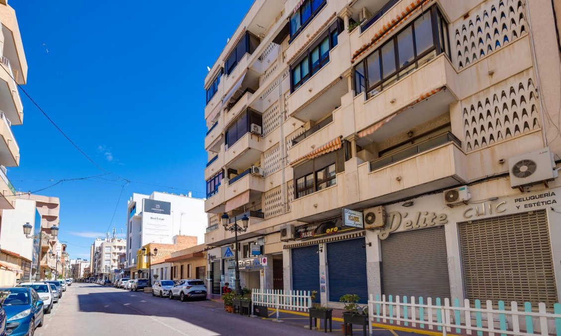 Segunda mano - Apartamento -
Guardamar del Segura - Pueblo