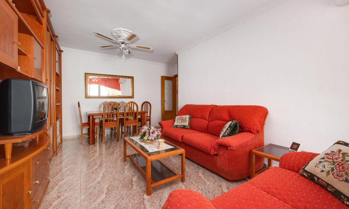 Segunda mano - Apartamento -
Guardamar del Segura - Pueblo