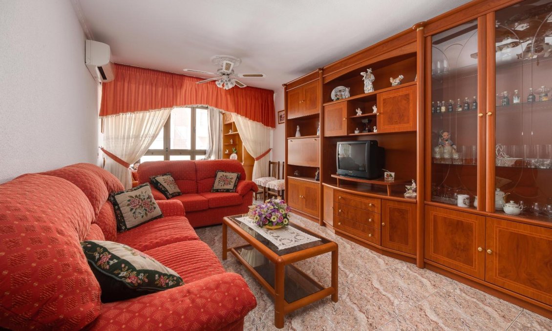 Segunda mano - Apartamento -
Guardamar del Segura - Pueblo