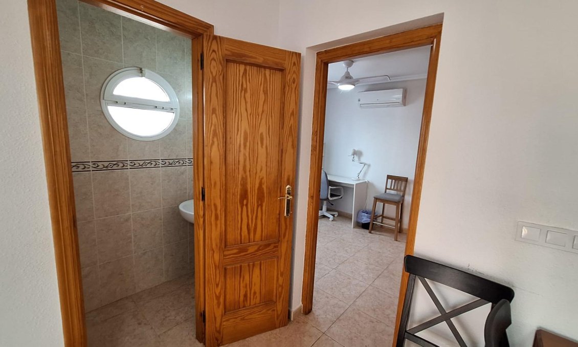 Használt Ingatlanok - Villa -
Orihuela Costa - Villamartín-las Filipinas
