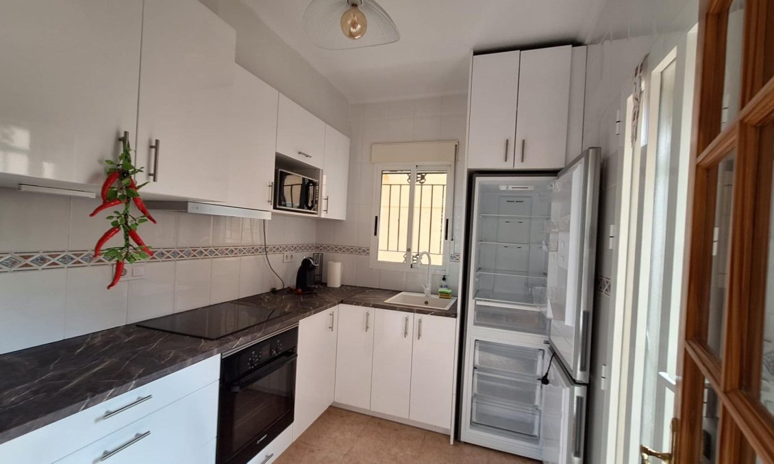 Használt Ingatlanok - Villa -
Orihuela Costa - Villamartín-las Filipinas