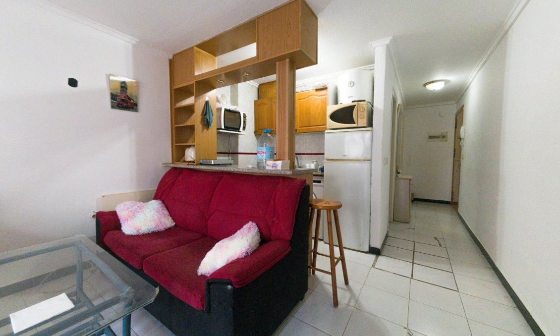 Segunda mano - Apartamento -
Torrevieja - Playa del Cura