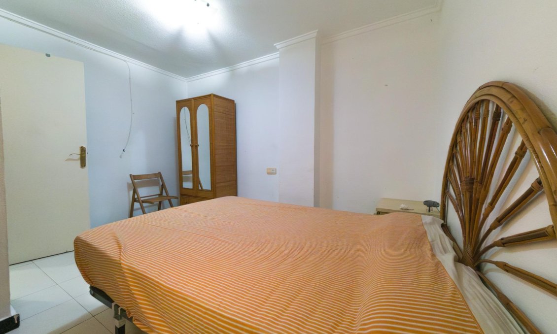 Segunda mano - Apartamento -
Torrevieja - Playa del Cura