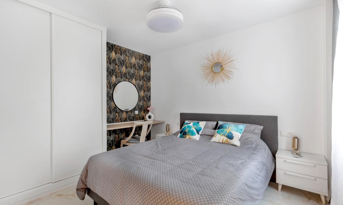 Segunda mano - Apartamento -
Torrevieja - Playa del Cura