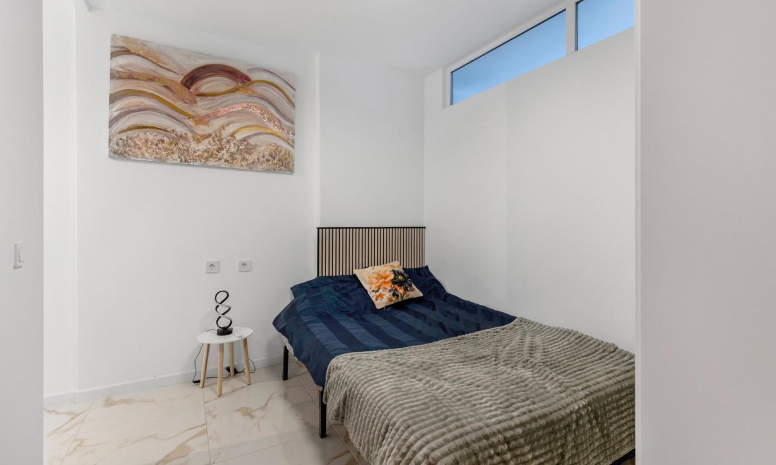 Segunda mano - Apartamento -
Torrevieja - Playa del Cura