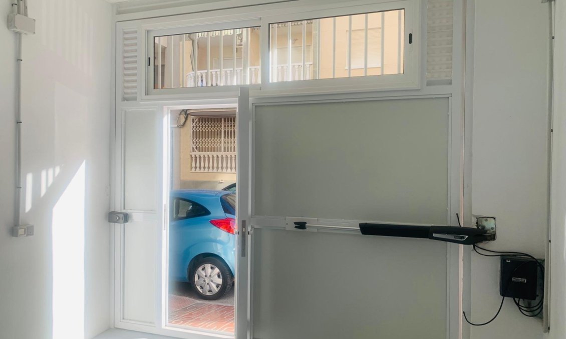 Wiederverkauf - Wohnung -
Torrevieja - Playa del Cura