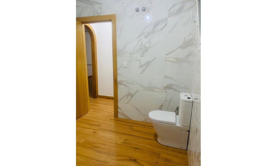 Wiederverkauf - Wohnung -
Torrevieja - Playa del Cura