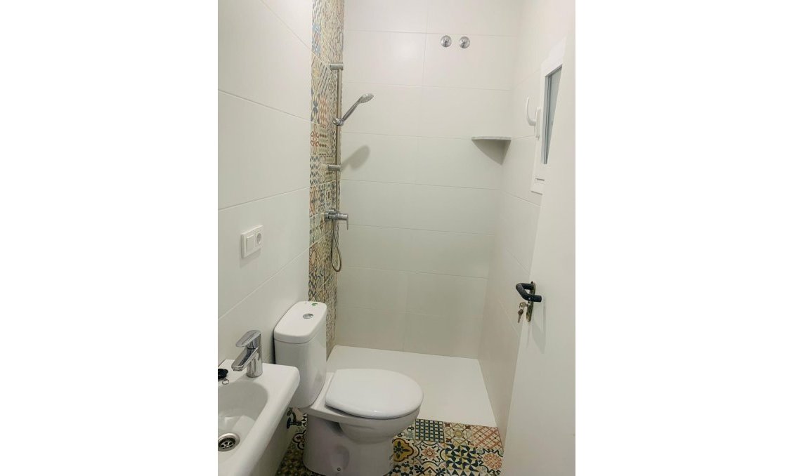 Wiederverkauf - Wohnung -
Torrevieja - Playa del Cura