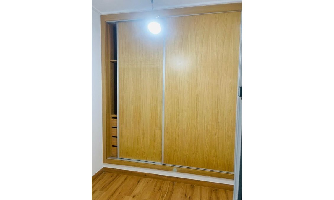 Wiederverkauf - Wohnung -
Torrevieja - Playa del Cura
