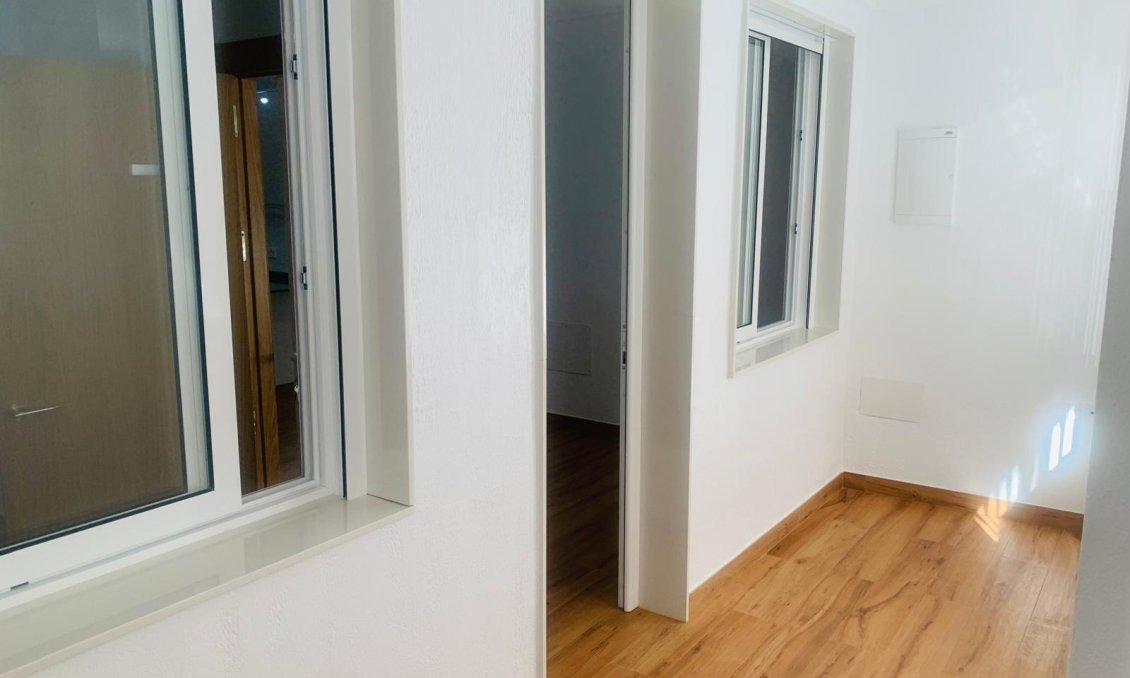 Wiederverkauf - Wohnung -
Torrevieja - Playa del Cura