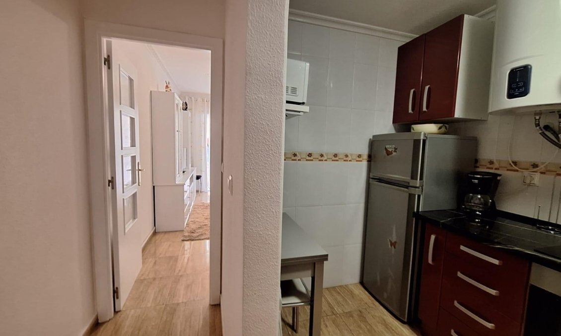 Használt Ingatlanok - Apartman -
Torrevieja - Playa del Cura