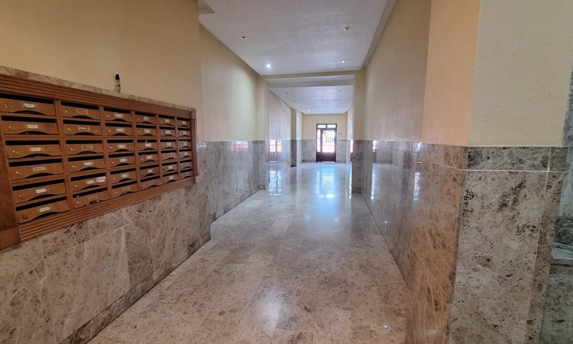 Használt Ingatlanok - Apartman -
Torrevieja - Playa del Cura