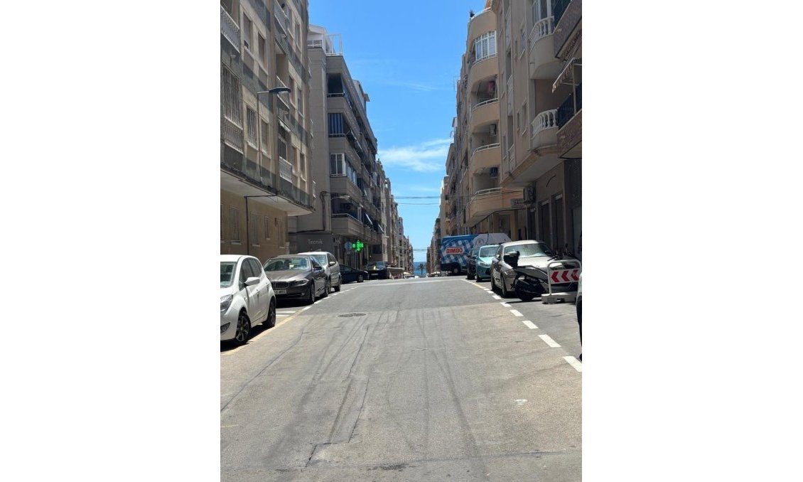 Wiederverkauf - Wohnung -
Torrevieja - Playa del Cura