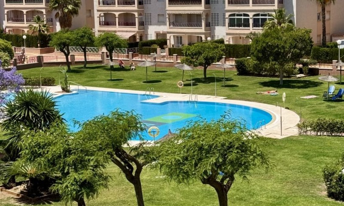 Segunda mano - Apartamento -
Orihuela Costa - Costa Blanca