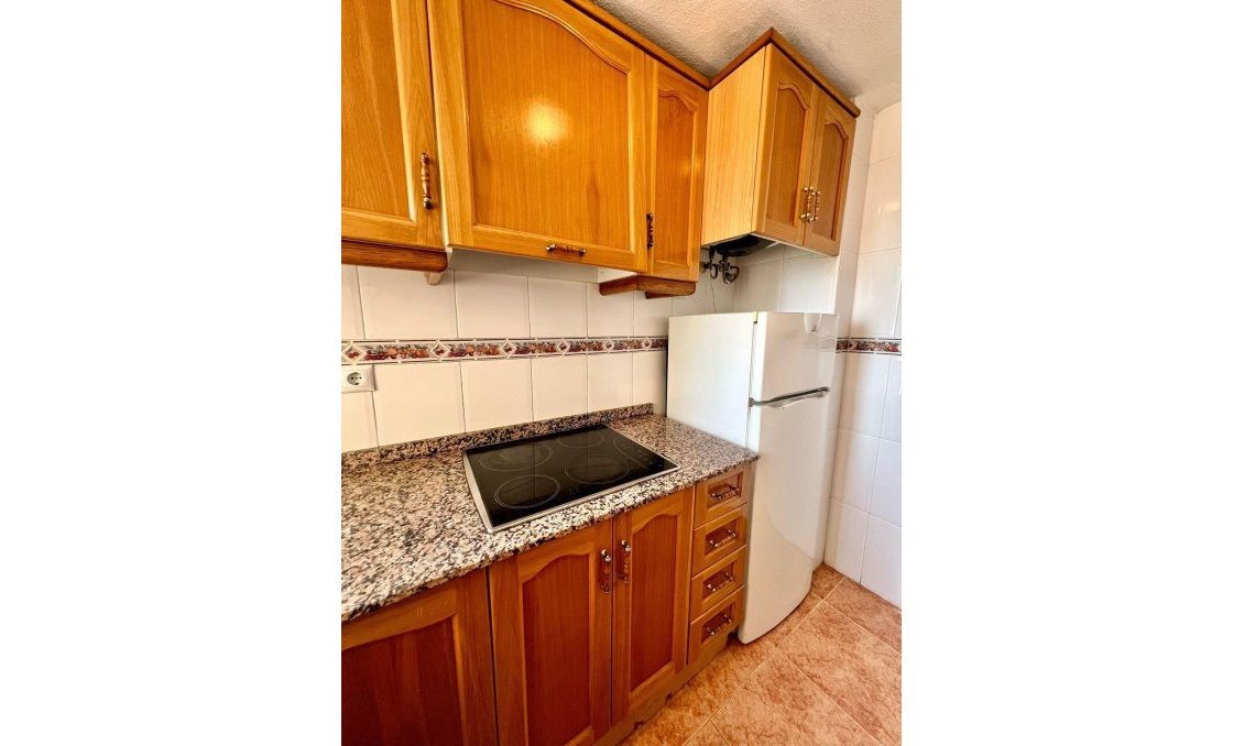 Segunda mano - Apartamento -
Torrevieja - Playa de los Locos