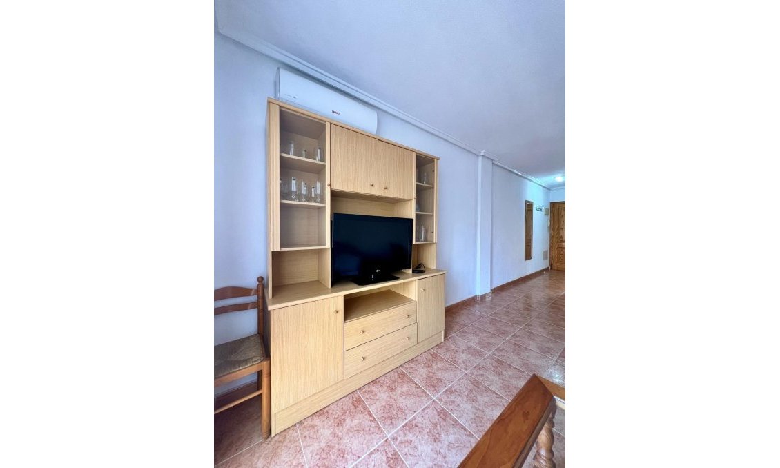 Segunda mano - Apartamento -
Torrevieja - Playa de los Locos