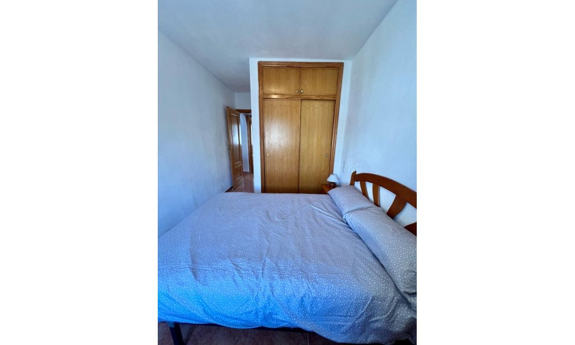 Segunda mano - Apartamento -
Torrevieja - Playa de los Locos