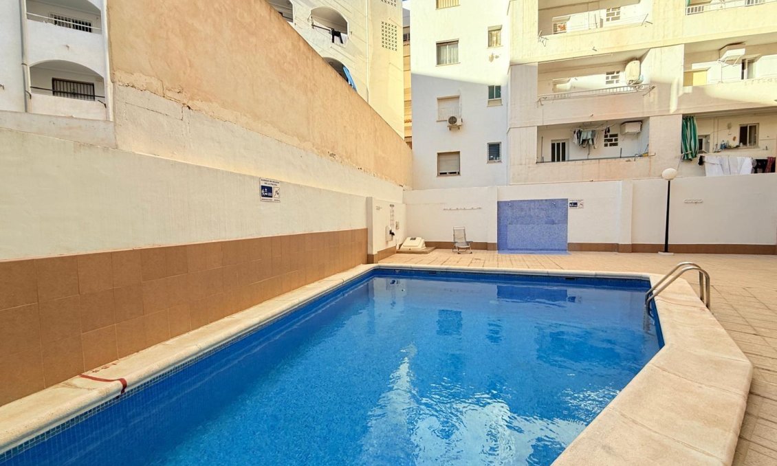Revente - Appartement -
Torrevieja - Playa de los Locos