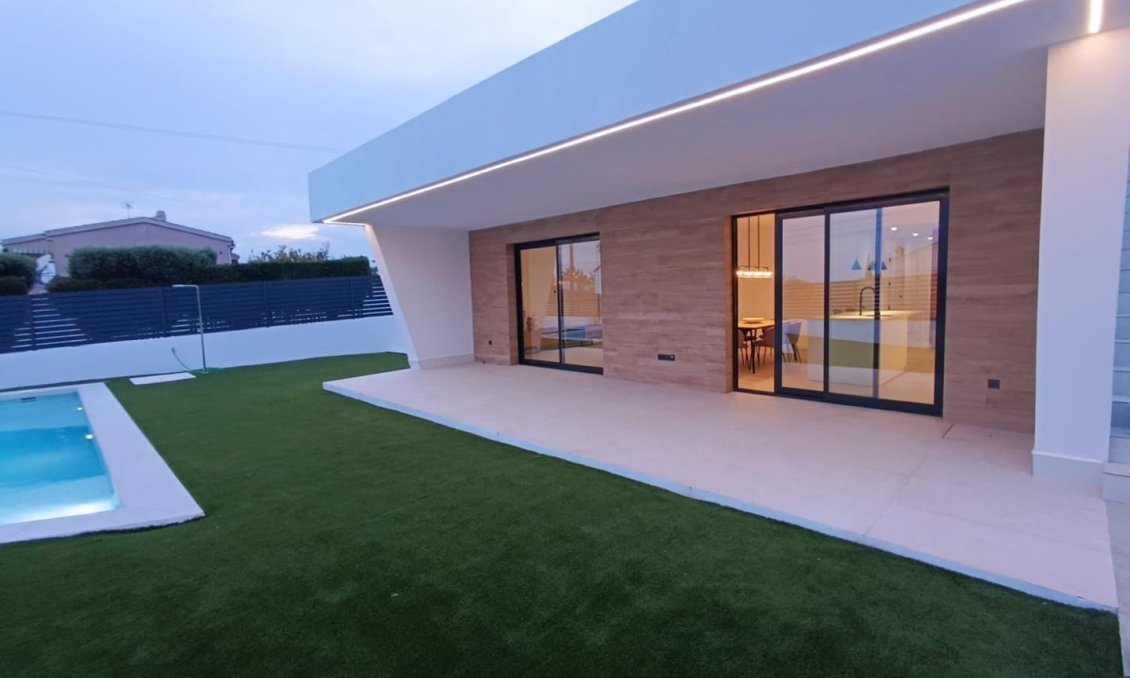 Segunda mano - Villa -
Ciudad Quesada - Costa Blanca Sur