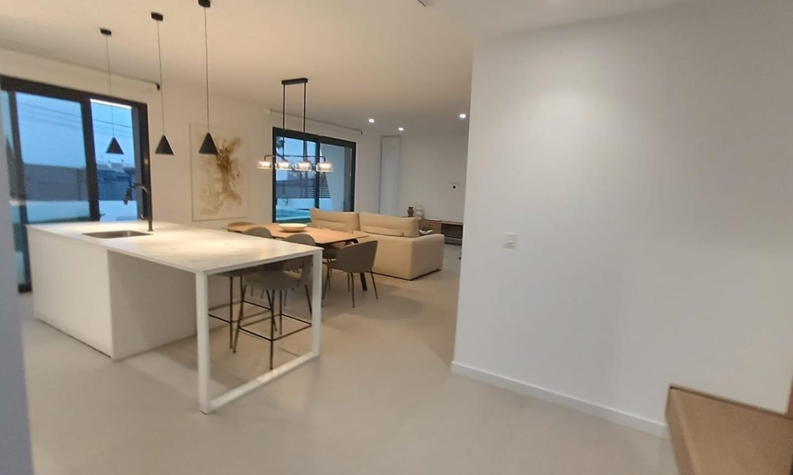Segunda mano - Villa -
Ciudad Quesada - Costa Blanca Sur