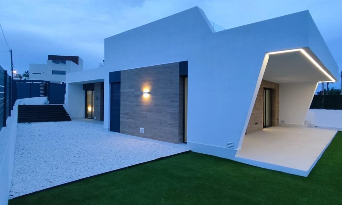Segunda mano - Villa -
Ciudad Quesada - Costa Blanca Sur