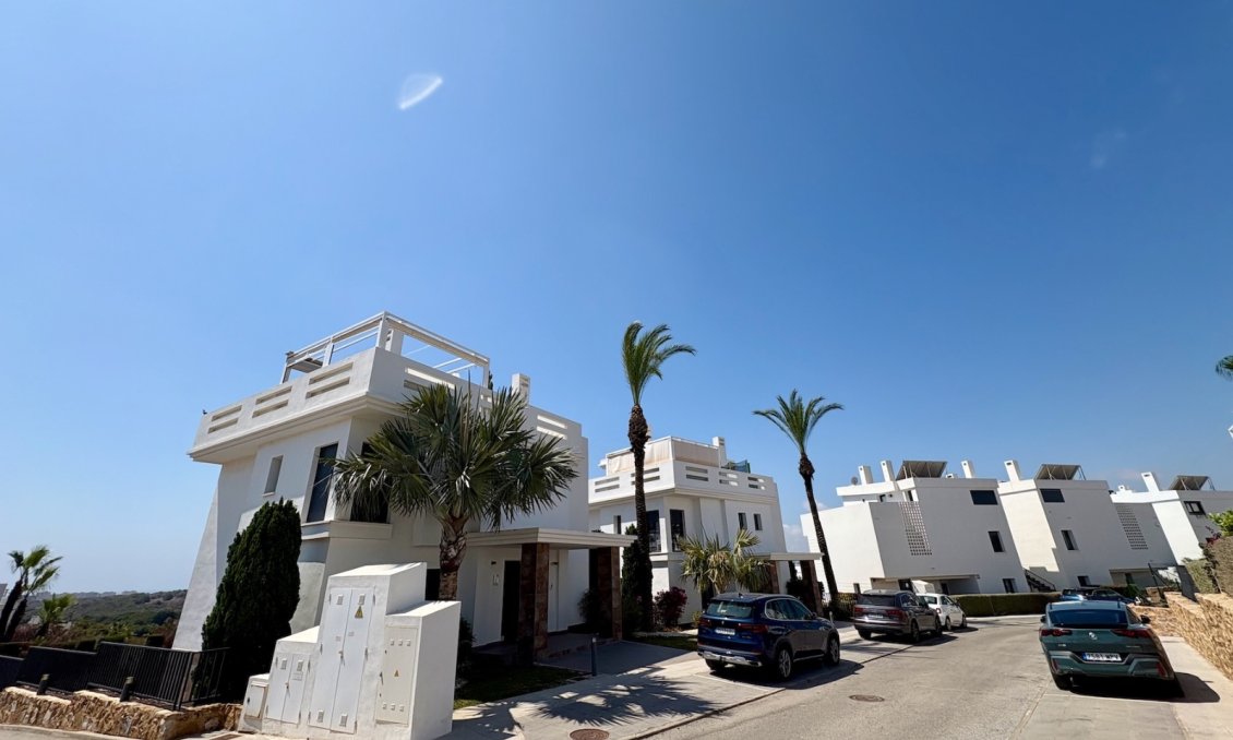 Használt Ingatlanok - Apartman -
Orihuela Costa - Costa Blanca