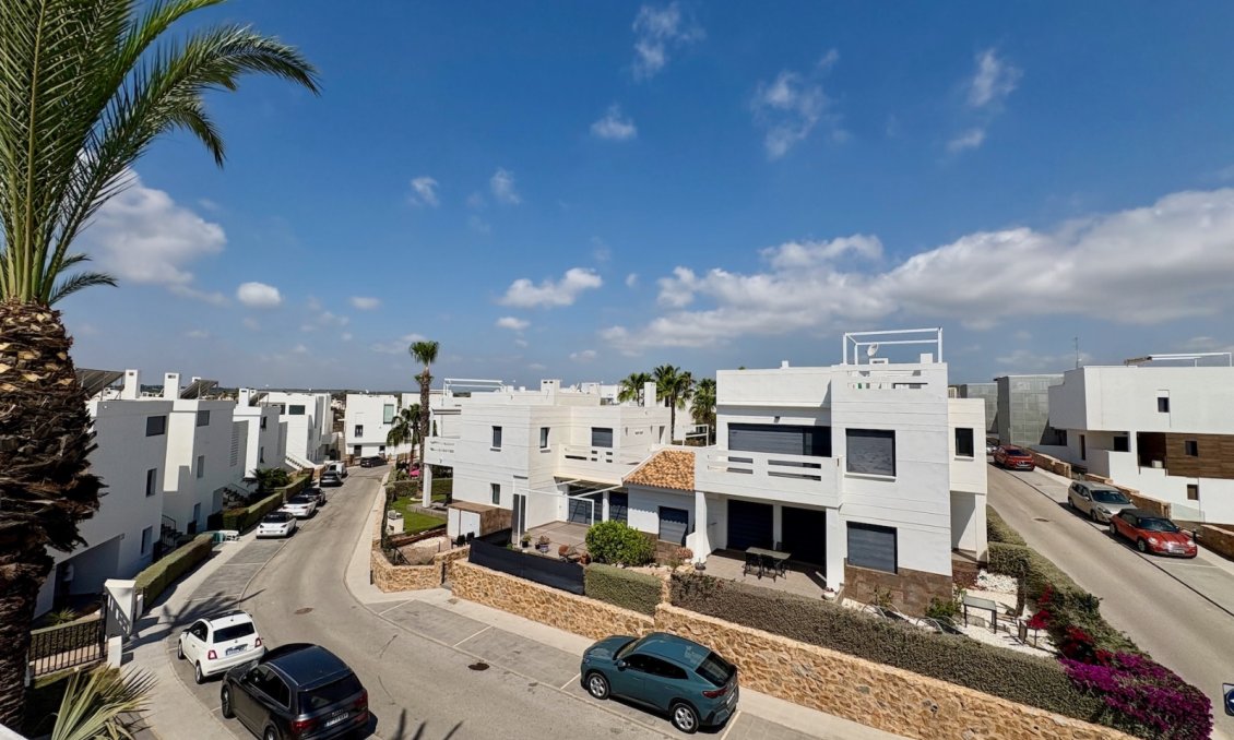 Használt Ingatlanok - Apartman -
Orihuela Costa - Costa Blanca