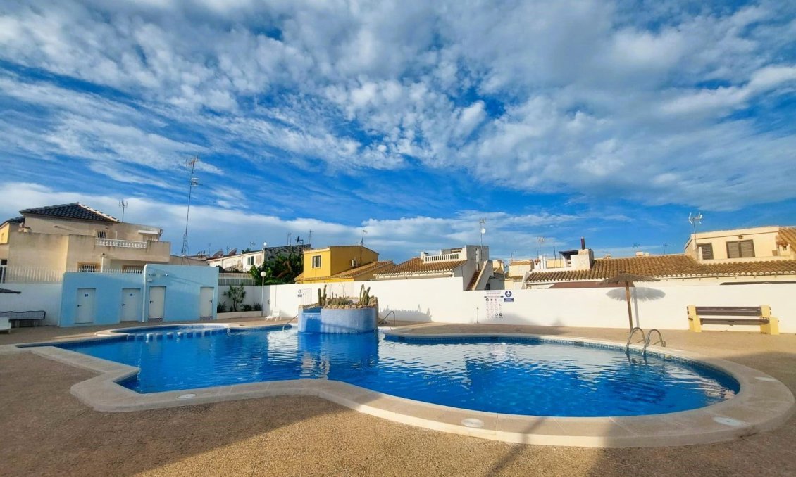 Segunda mano - Villa -
Torrevieja - Costa Blanca