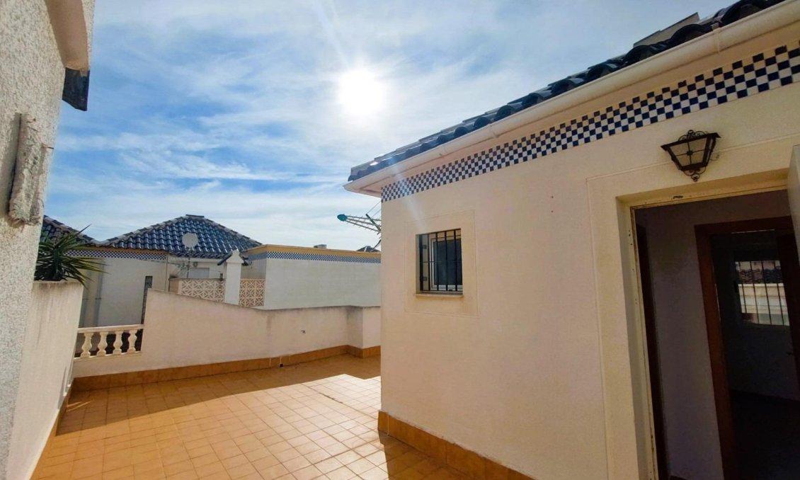 Segunda mano - Villa -
Torrevieja - Costa Blanca
