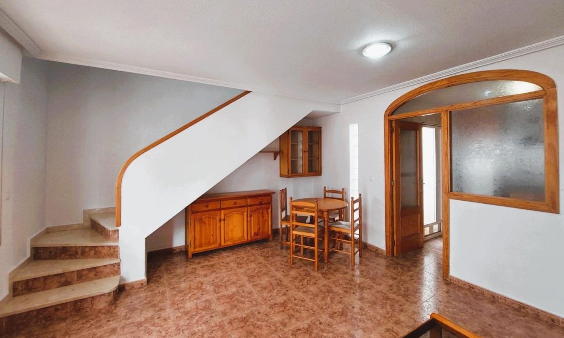Segunda mano - Villa -
Torrevieja - Costa Blanca