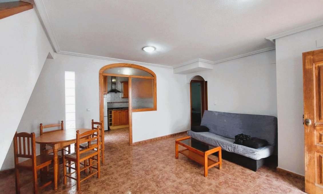 Segunda mano - Villa -
Torrevieja - Costa Blanca