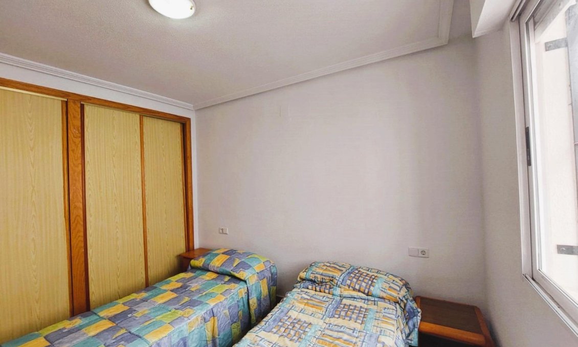 Segunda mano - Villa -
Torrevieja - Costa Blanca