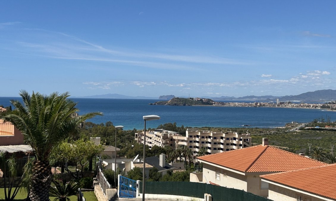 Segunda mano - Villa -
Isla Plana - Costa Calida