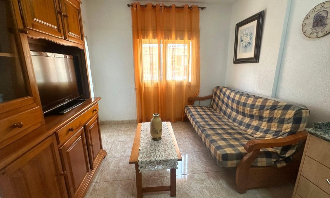 Revente - Appartement -
Torrevieja - Centro