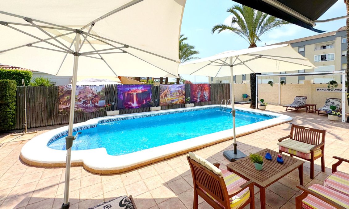 Segunda mano - Villa -
Torrevieja - Costa Blanca