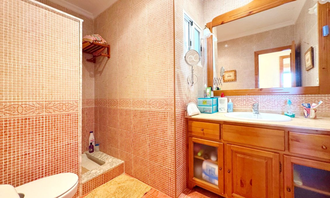 Segunda mano - Villa -
Torrevieja - Costa Blanca