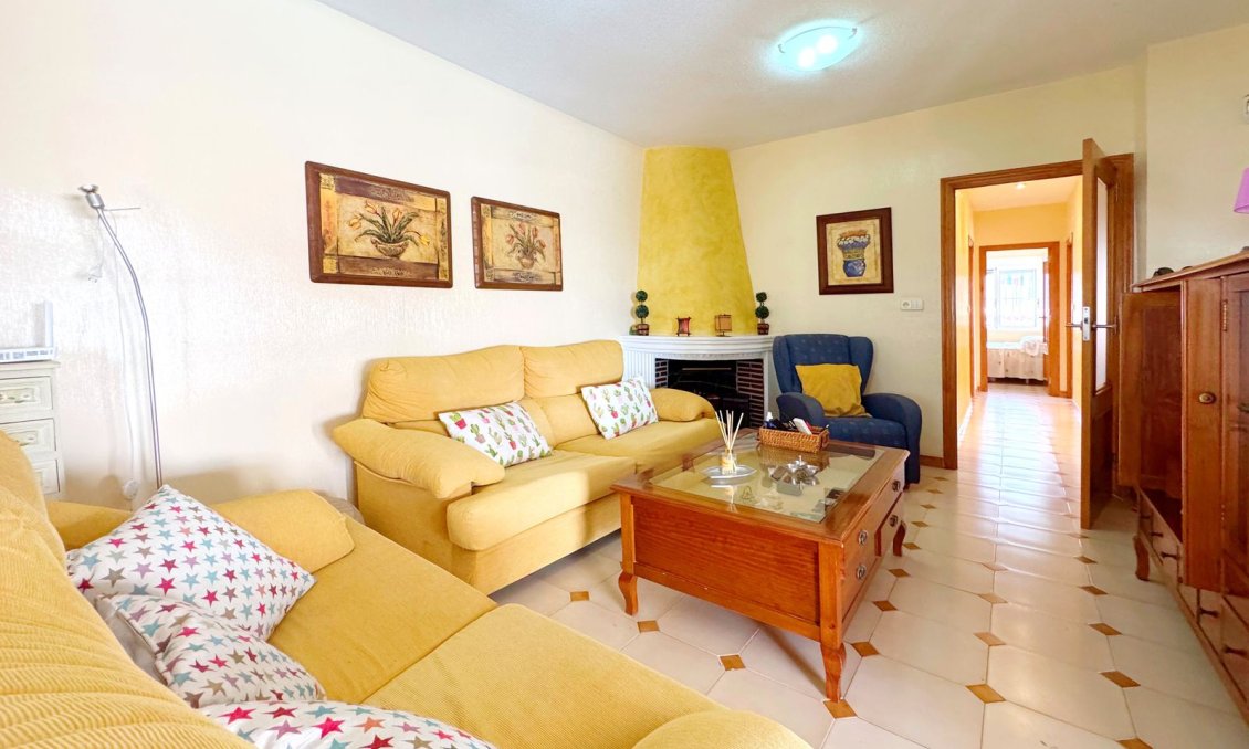 Segunda mano - Villa -
Torrevieja - Costa Blanca