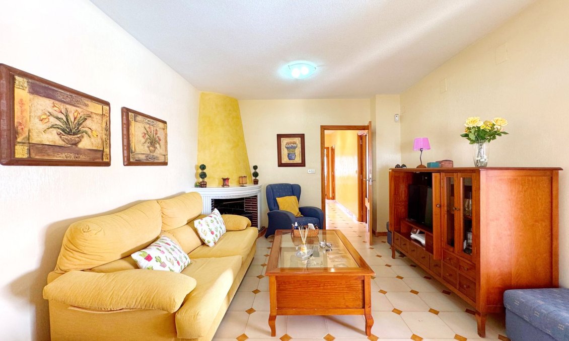 Segunda mano - Villa -
Torrevieja - Costa Blanca
