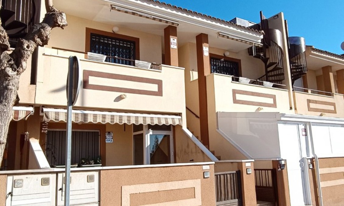 Segunda mano - Villa -
Los Alcazares - Costa Calida