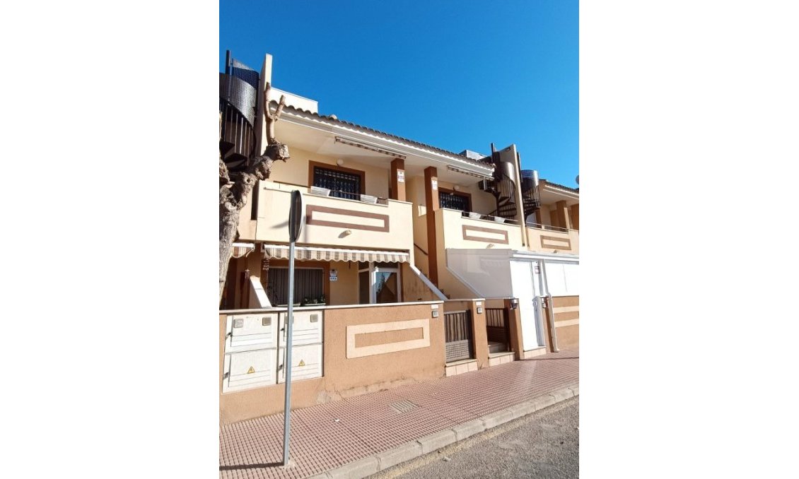 Segunda mano - Villa -
Los Alcazares - Costa Calida
